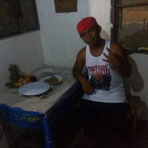 Oniv Melanez profile icon