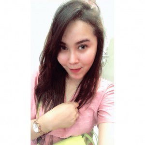 Dina Indah profile icon