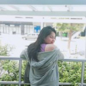 Alice Urmeneta profile icon