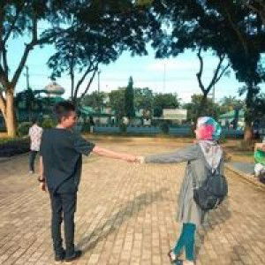 Ipung Novya profile icon