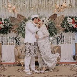 Ratih Aida Mayangsari profile icon