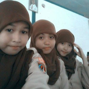 emi hasta profile icon