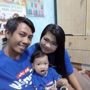 Ervina Wati profile icon