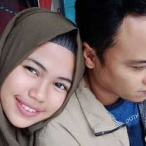 Dessi Azzahra profile icon