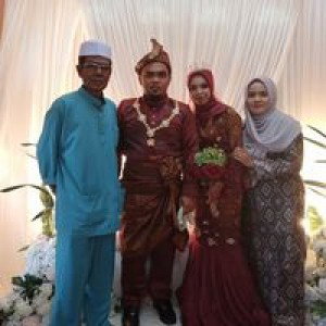 Nur Saliza profile icon