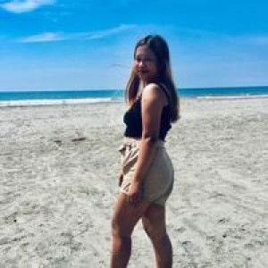 Crystal Gayle Manuel profile icon