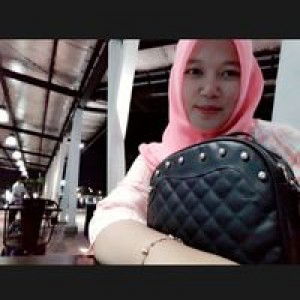 Dwi Inda Setiawati profile icon