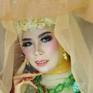 Ratna Andriyan profile icon