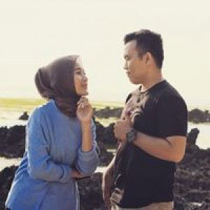 Tia Setriana profile icon