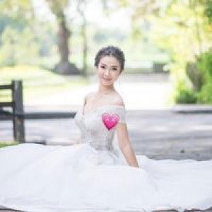 Ally Zee profile icon