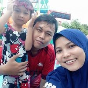 BikinnYe Butten profile icon