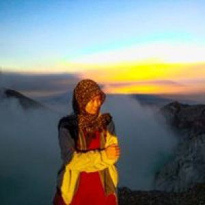 Rizqiana Yogi Cahyaningtyas profile icon