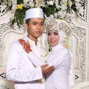 Yanah Kartika Subagja profile icon