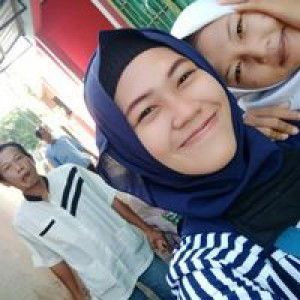 Nhur Fhitriyahh profile icon