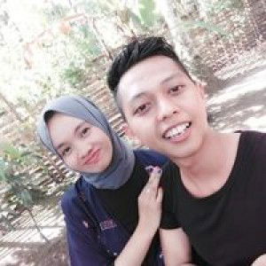 Nadia Vharas profile icon