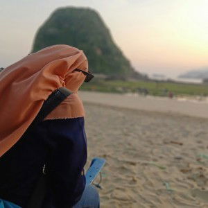 Titin Mawarti profile icon