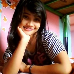 Dina Hastari profile icon