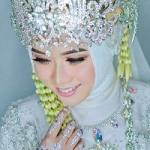 Bangkit Yuniati profile icon