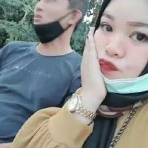 Ghesy Karlina Sr. profile icon