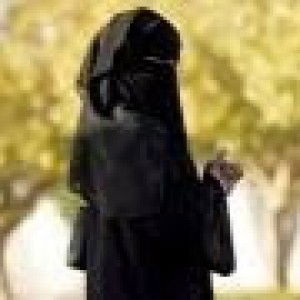 NUR AZIERA profile icon