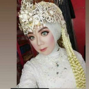 Debby Husna Gusrina profile icon