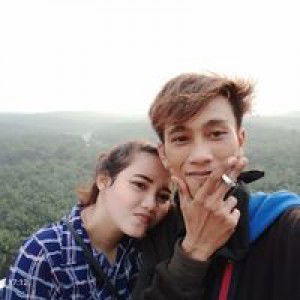 Neni Nur Maya Sari profile icon