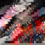 RatNa UnyHue profile icon