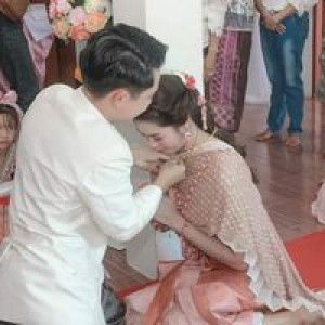 Icezy Ice profile icon