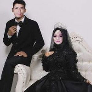 Sri Wahyuni profile icon