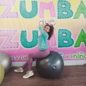 Novita Kakalang profile icon