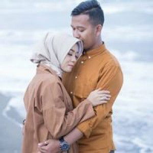 Upiik Kristianti profile icon