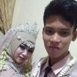 Fadila Ratri profile icon