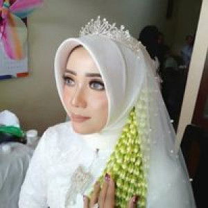 Titis Rahayu profile icon