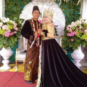 Yuni Atika Damayanti profile icon