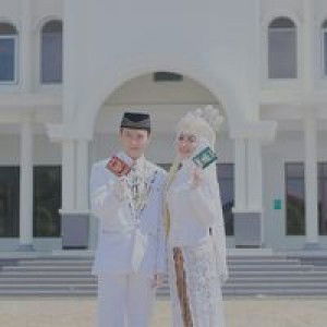 Alpinaa profile icon