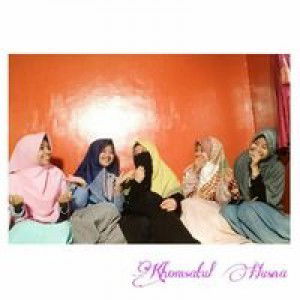 Resti Robiah Nurmaulidah profile icon