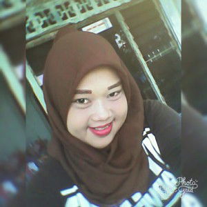 Silvi Riani profile icon