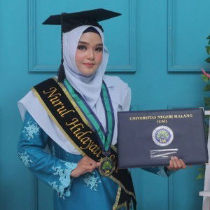 nurul hidayati profile icon