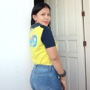 Ideza Romano Suratos profile icon