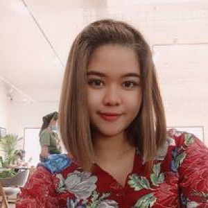 Pearploy Komarrom profile icon