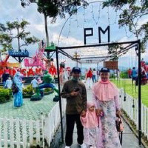 Novi Safitri profile icon