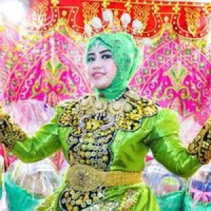 Oktaviani Poneta profile icon