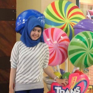 vicky alwirya profile icon