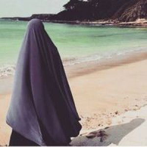 Elli Nadiroh profile icon