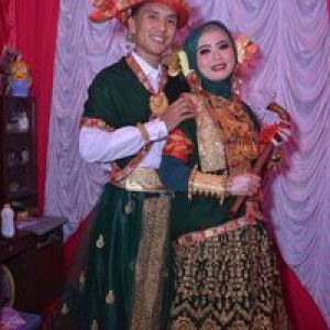 Sri Dewi Reski profile icon