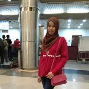 Listyawati profile icon