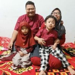 Lastri Cahya Purnama profile icon