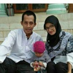 Ria ULfia profile icon