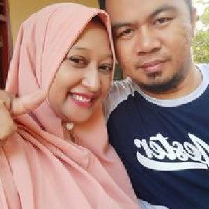 Devi Rosminda profile icon