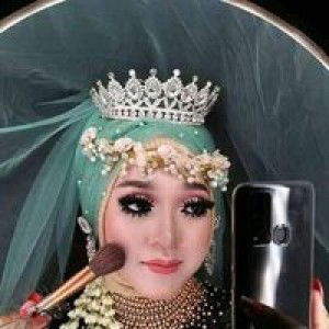 Tutut Nu Amoorea profile icon